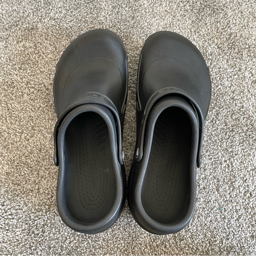 CROCS Bistro Clogs Men’s Size 11 Black Slip Resistant Comfort Work Shoes - Picture 4 of 8